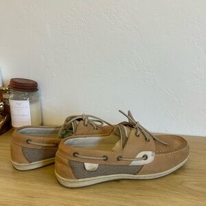 Sperry boat shoes